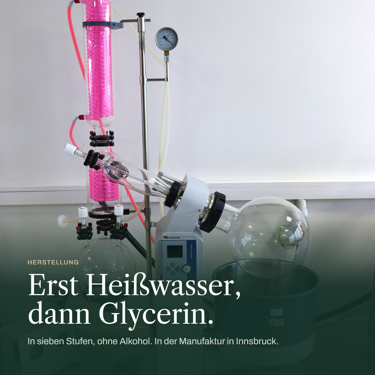 Herstellung in der Manufaktur in Innsbruck: erst Heißwasser, dann Glycerin